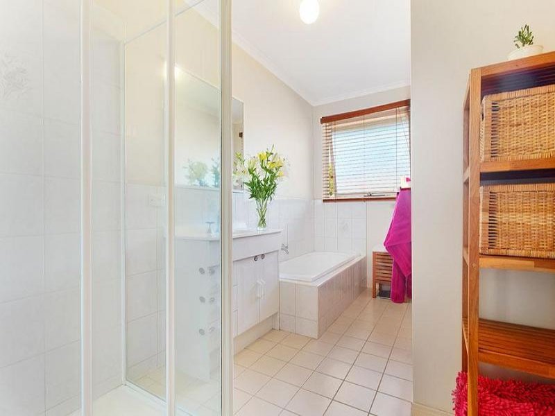 3/3 Dunloe Avenue, Mont Albert North image 8