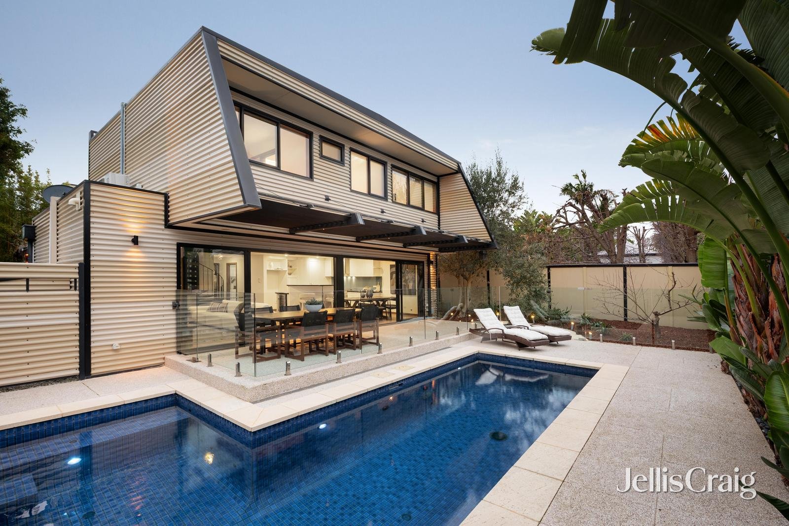 33 Edro Avenue, Brighton&nbsp;East image 2