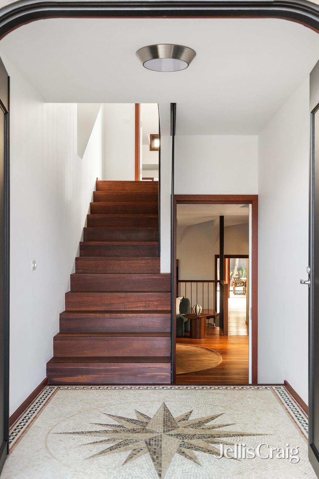 33 Edro Avenue, Brighton&nbsp;East image 3