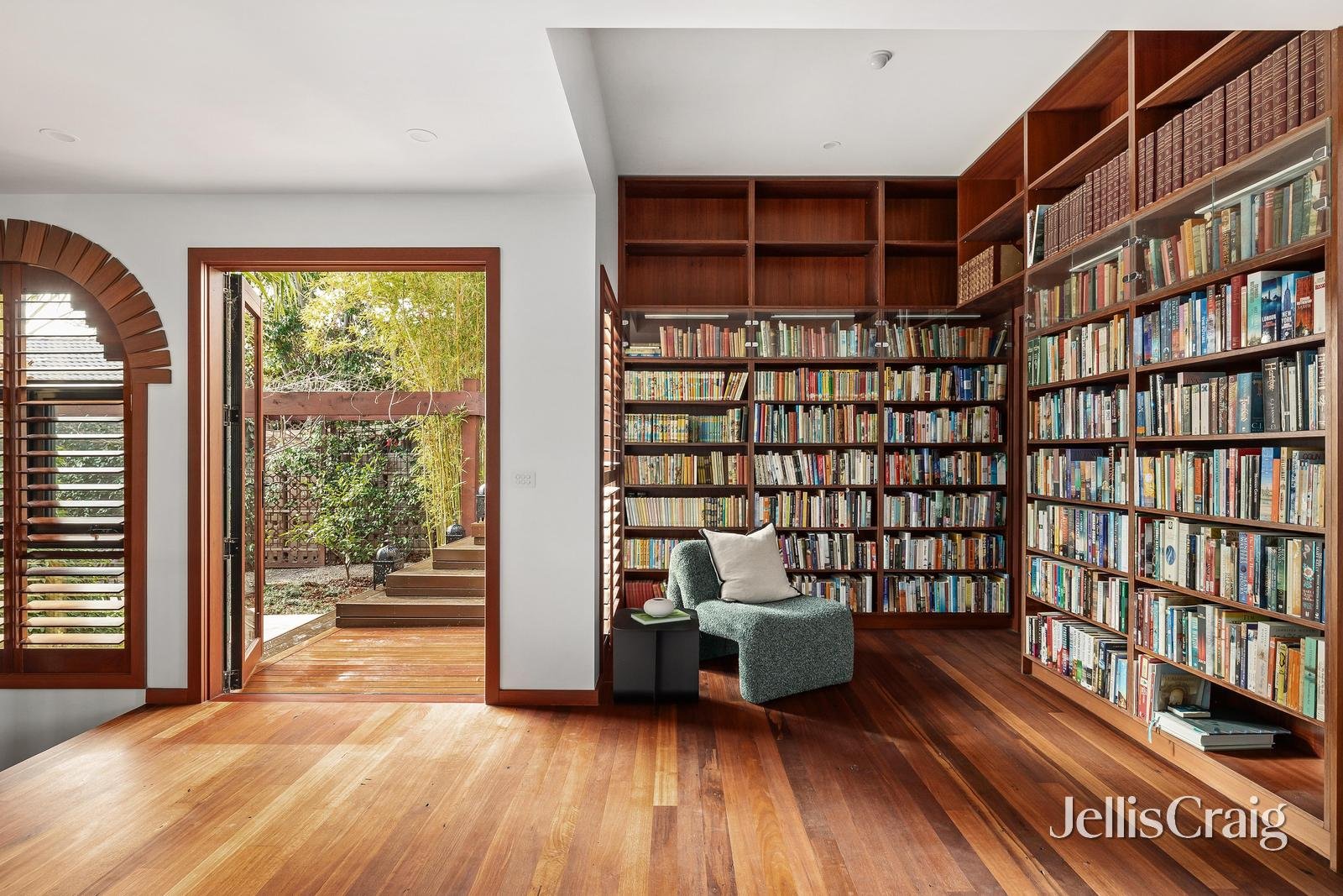 33 Edro Avenue, Brighton&nbsp;East image 7