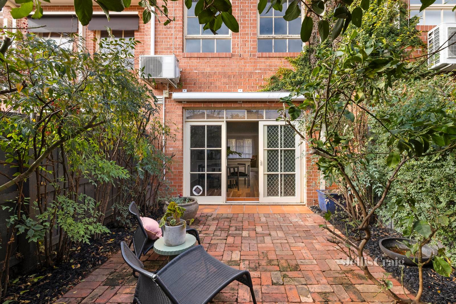 33 Elesbury Avenue, Brunswick East image 3