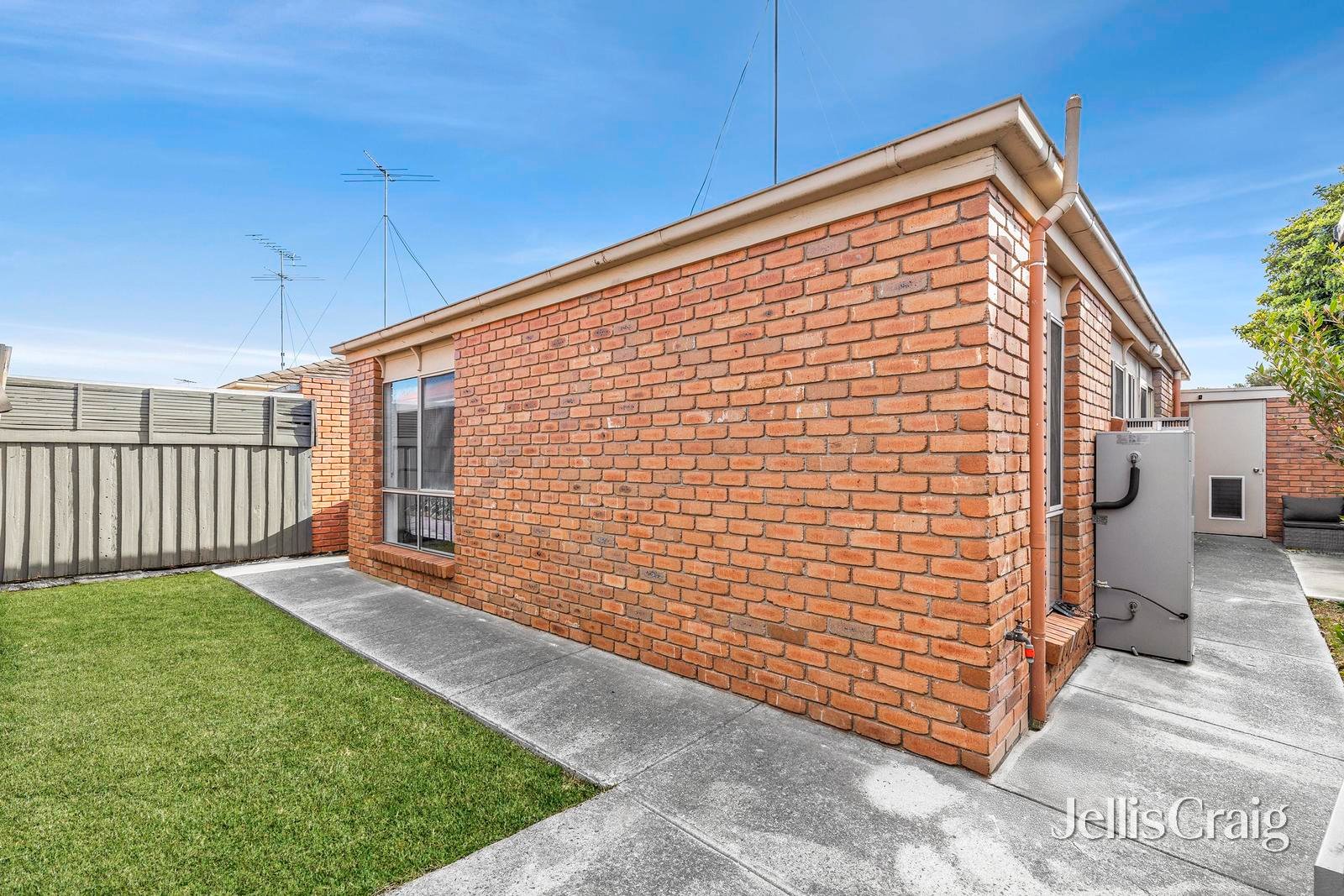 3/3 Findon Street, South Geelong image 7