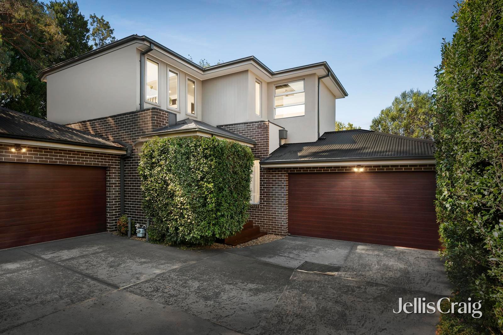 3/3 Garden Street, Ringwood image 1