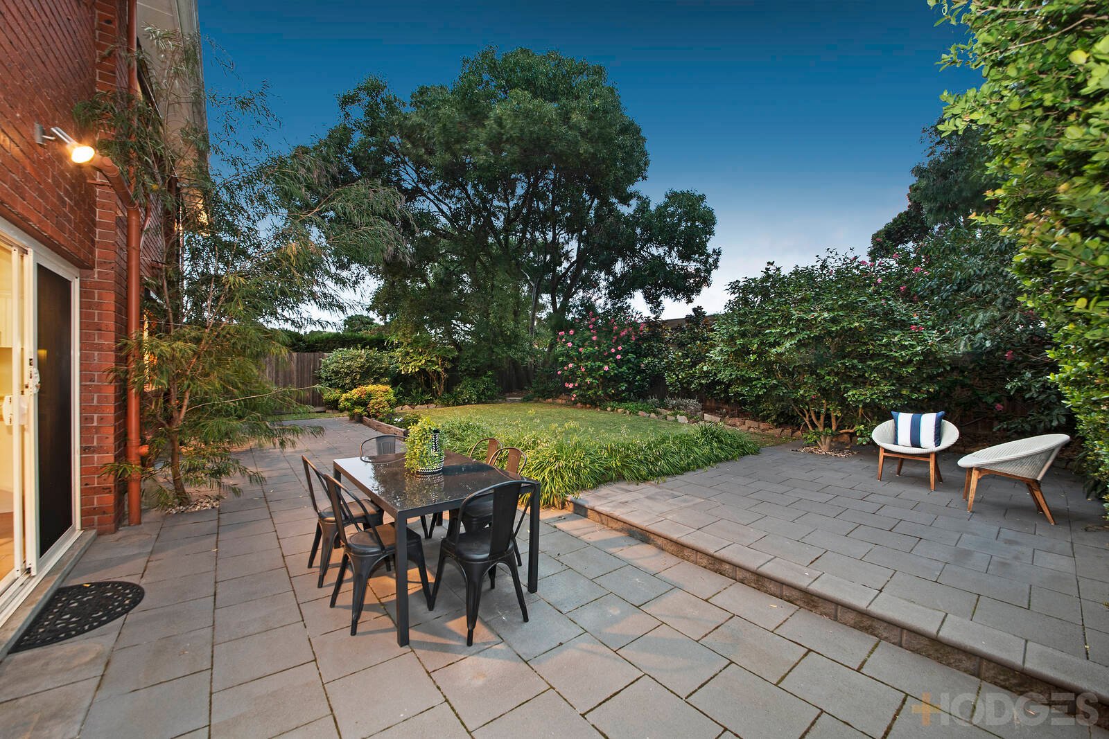 33 Glenelg Drive Mentone