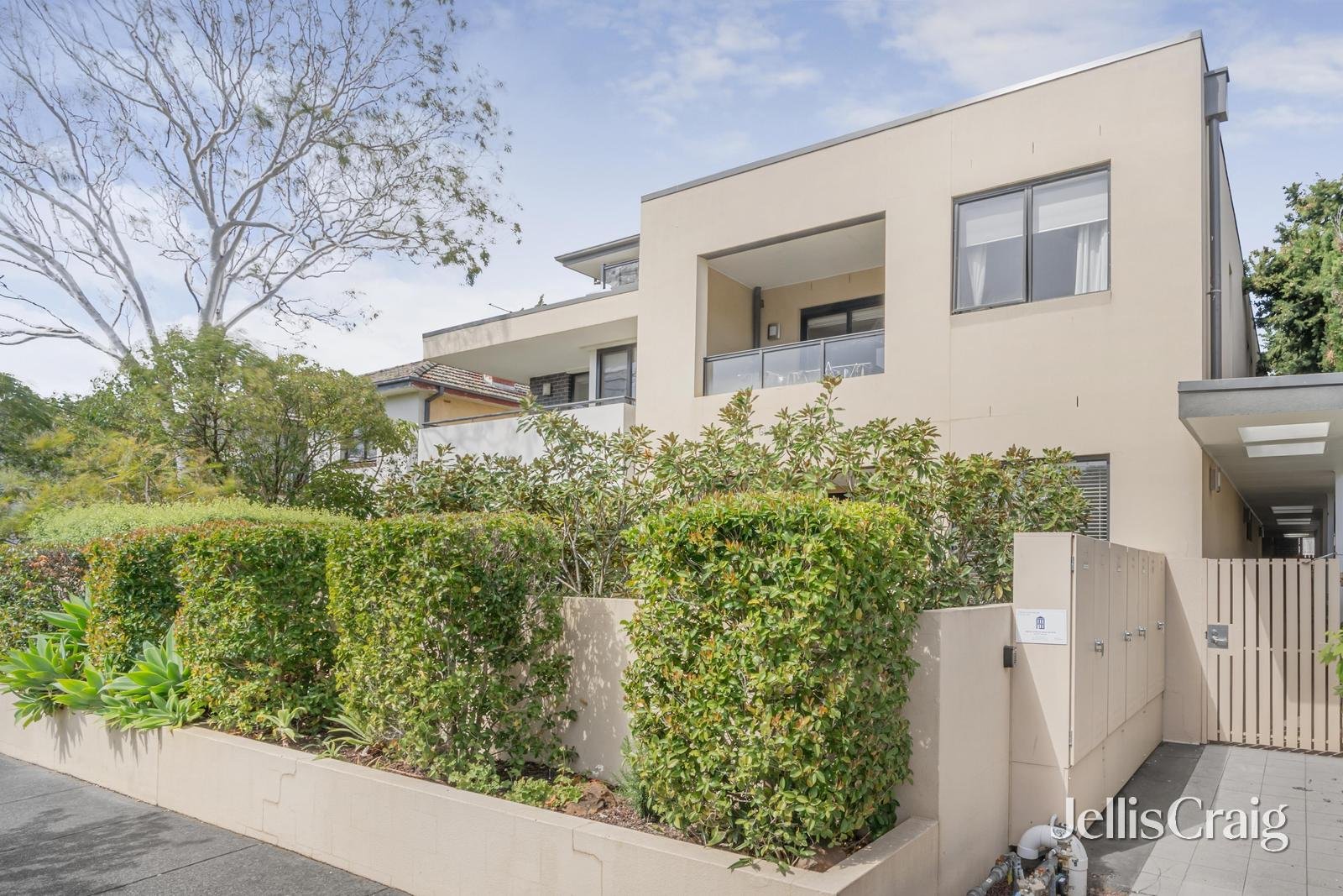 3/3 Glenroy Road, Hawthorn image 9