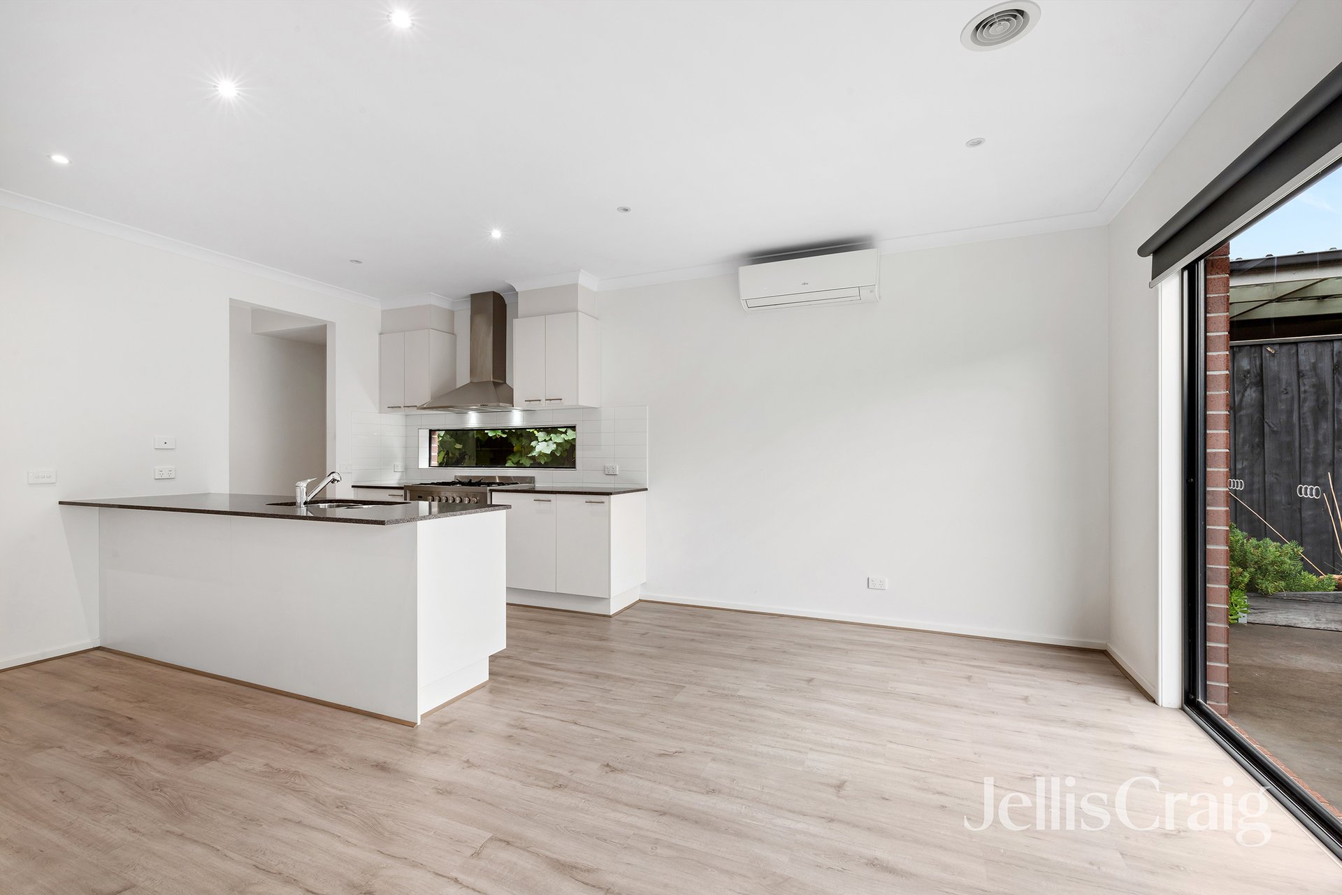 33 Grafton Street, Mernda image 3
