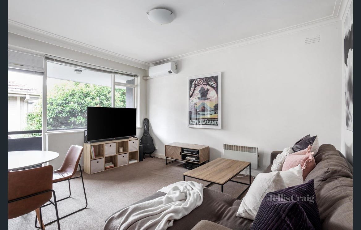3/3 Greig Court, Elwood image 3