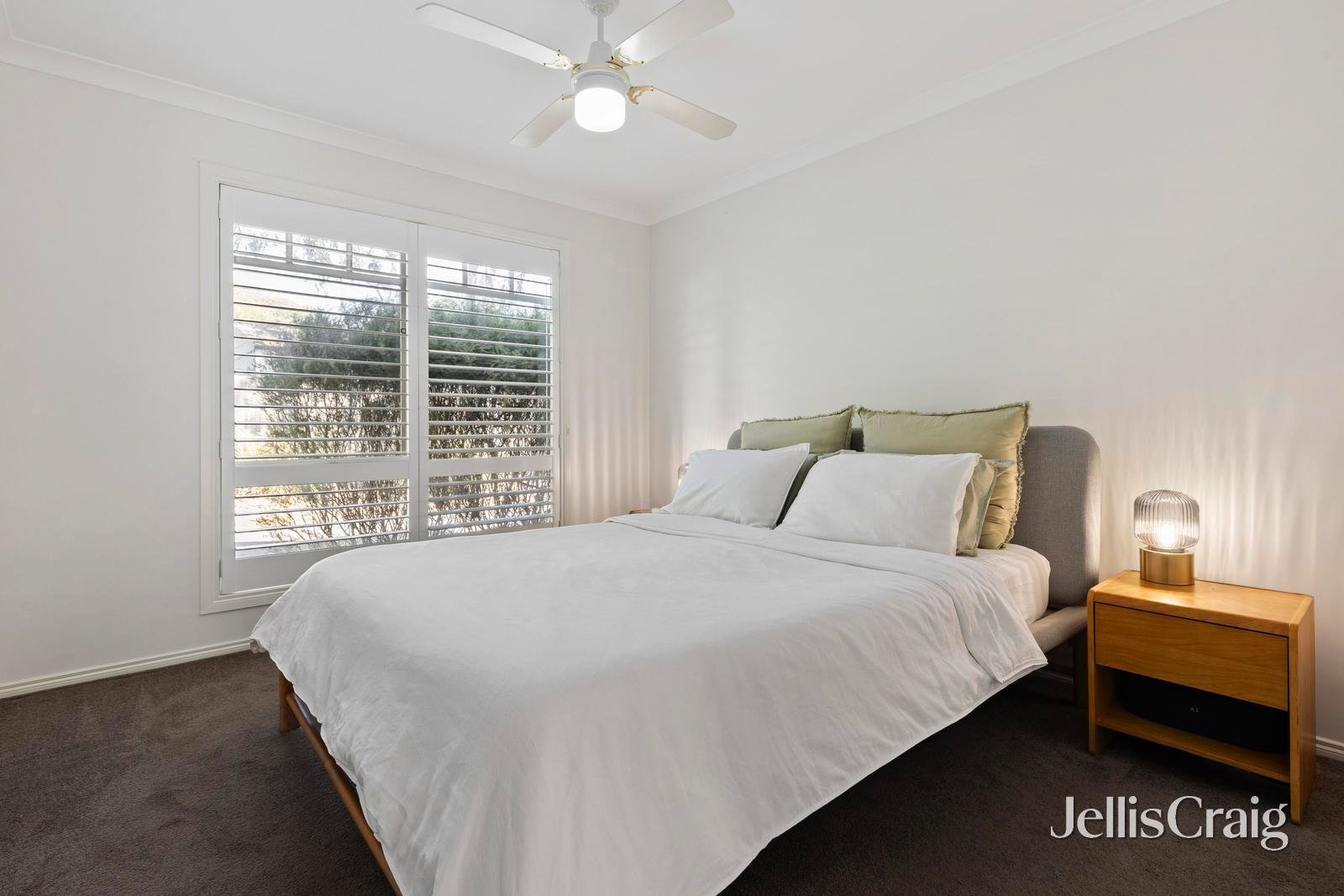 3/3 Halls Parade, Mitcham image 5