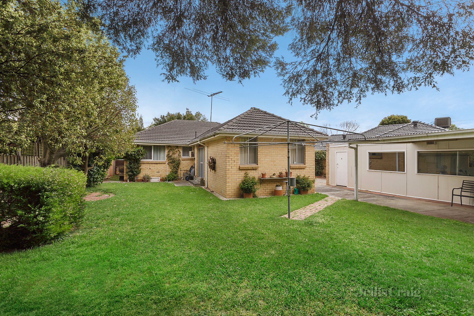 33 Hampshire Road, Forest Hill image 8
