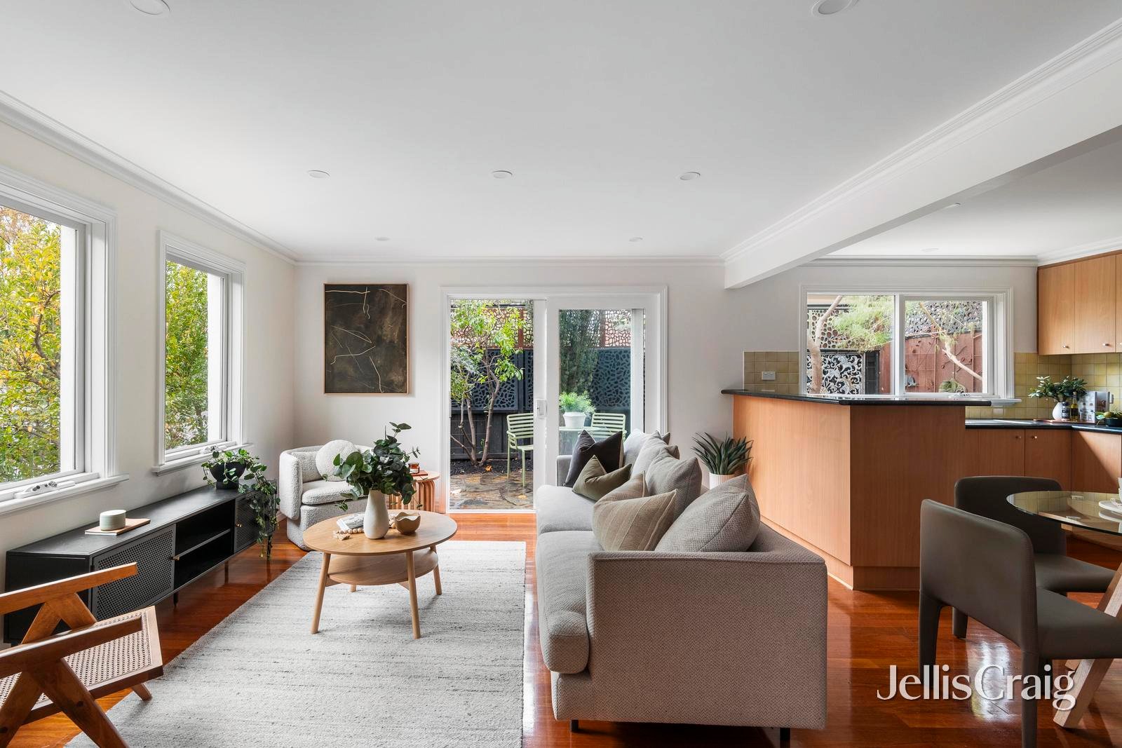 33 Henkel Street, Brunswick image 3