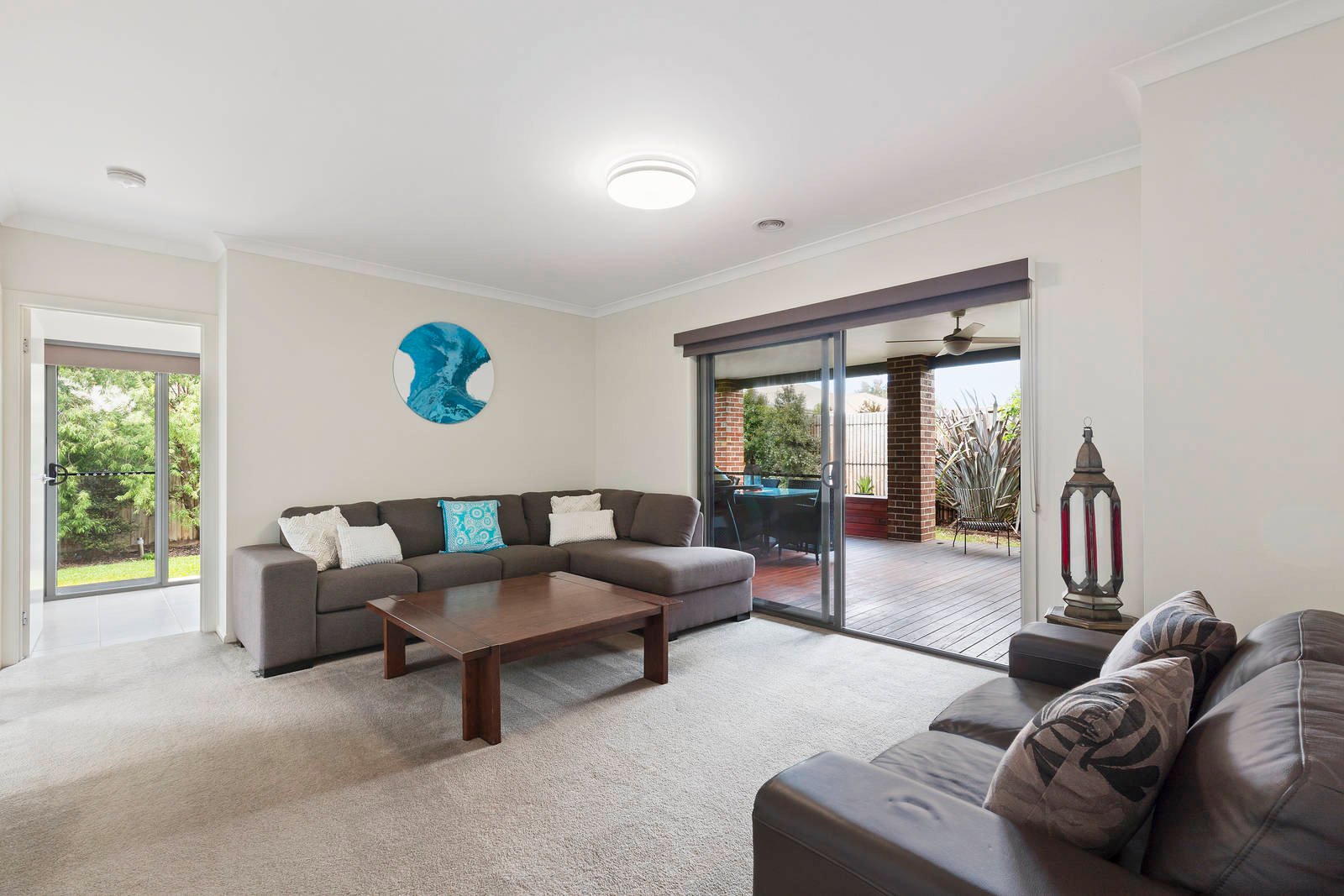 Property Gallery Thumbnail 6