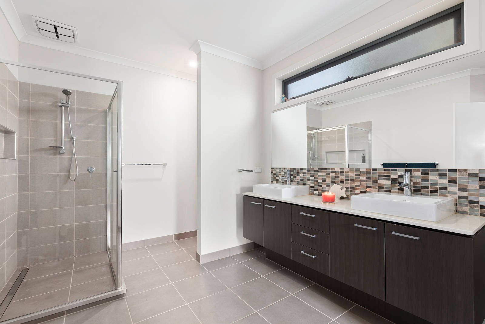 Property Gallery Thumbnail 13