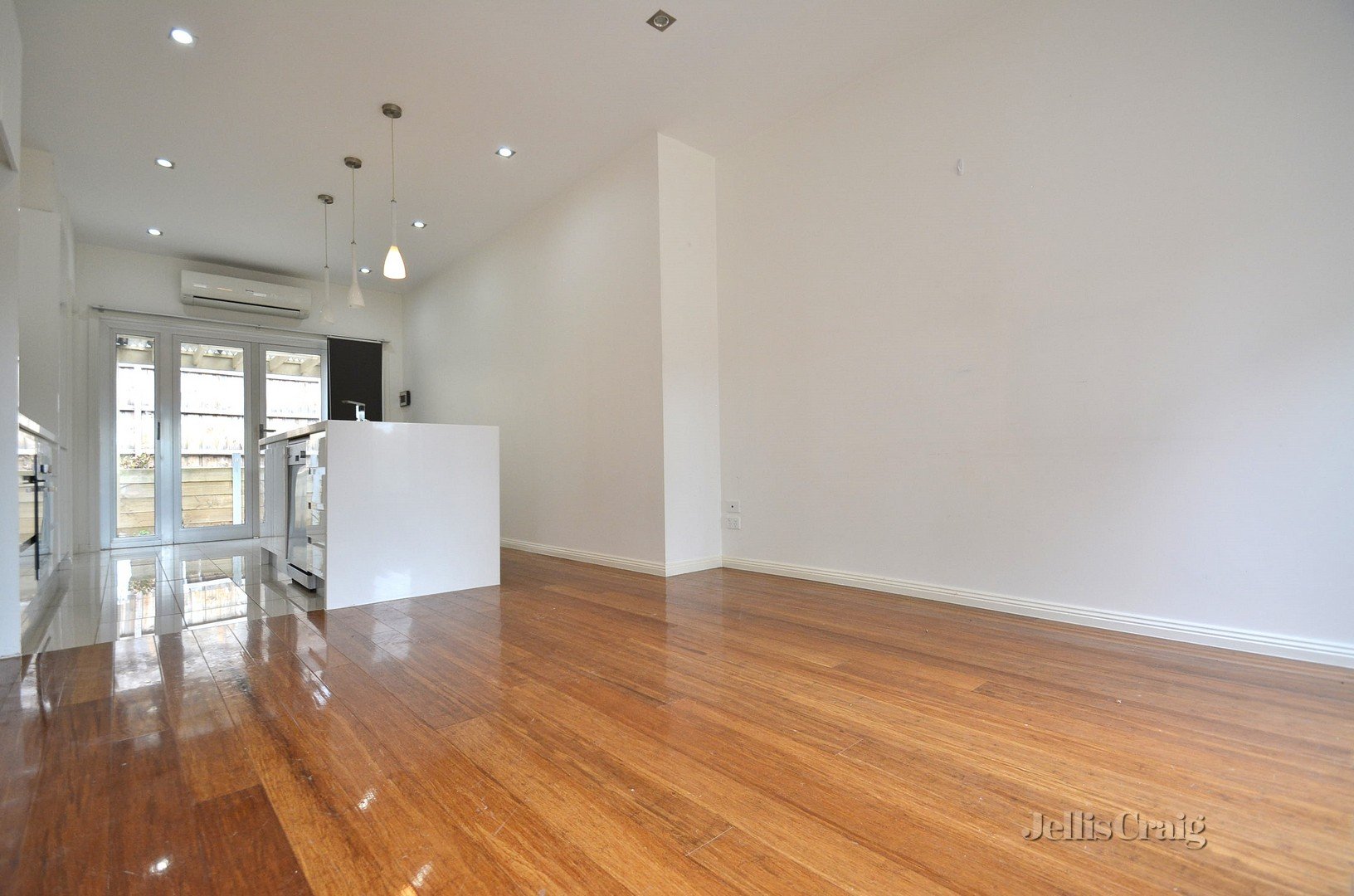 33 Jenkin Street, Coburg North image 2
