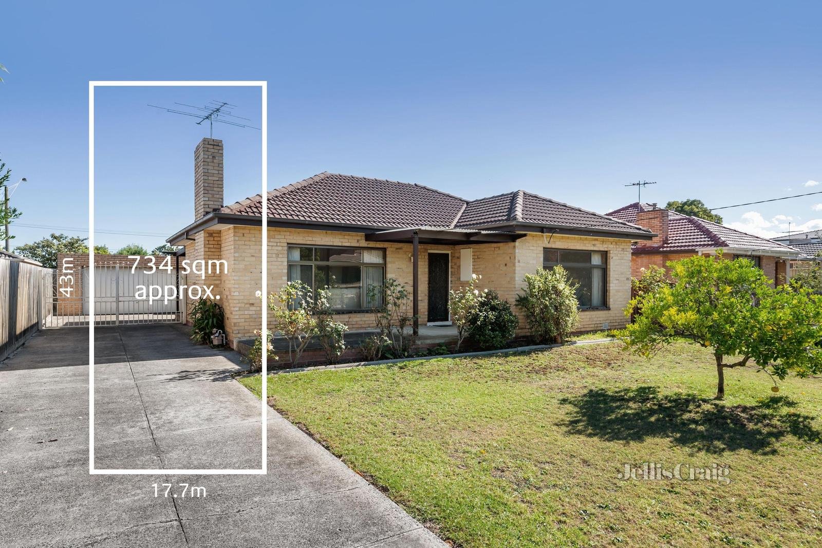 33 Kingsley Grove, Mount Waverley image 1