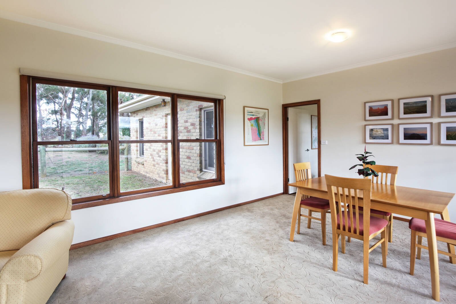 Property Gallery Thumbnail 8