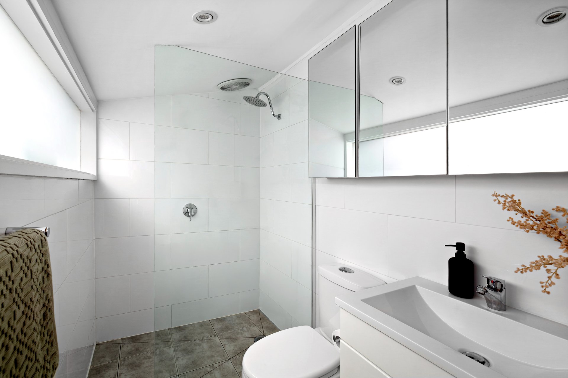 33 Little Ogrady St, Albert&nbsp;Park image 1