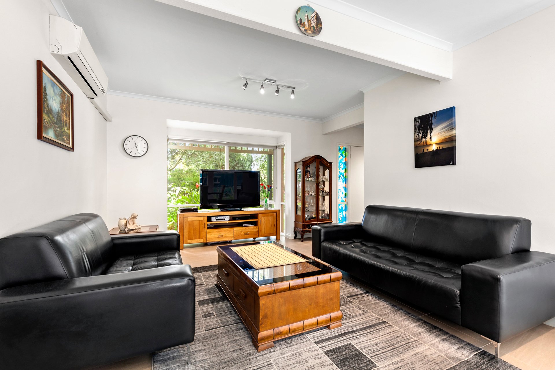 Property Gallery Thumbnail 2
