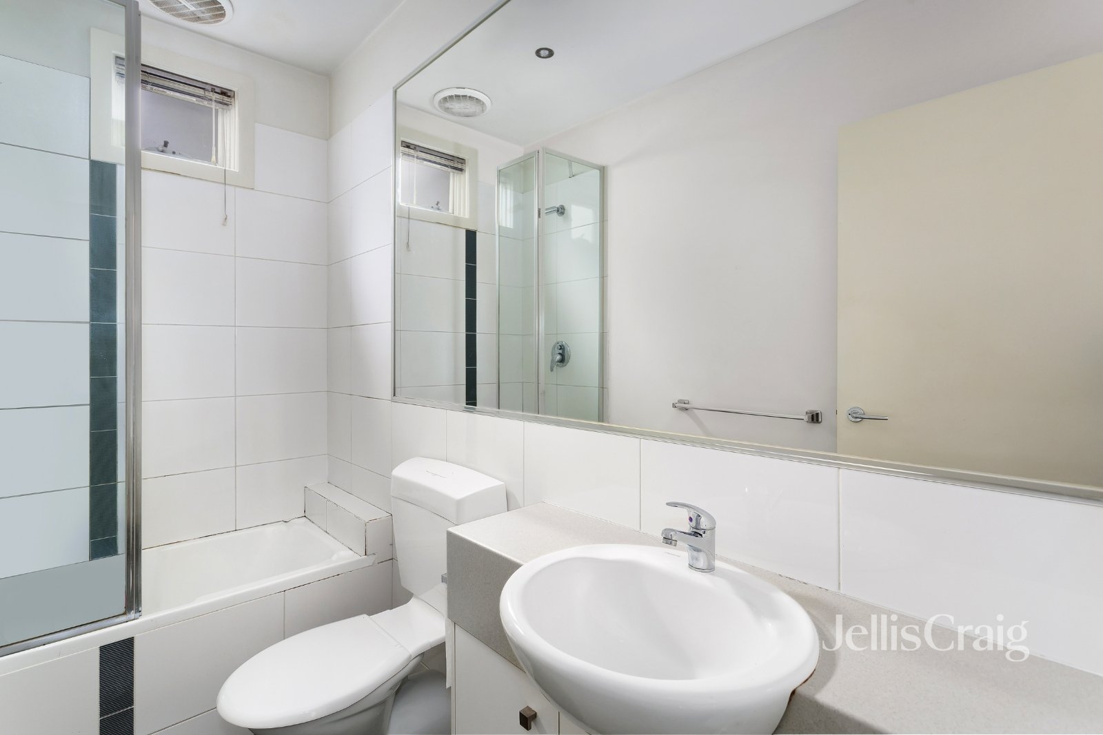 3/3 Lower Plenty Road, Rosanna image 6