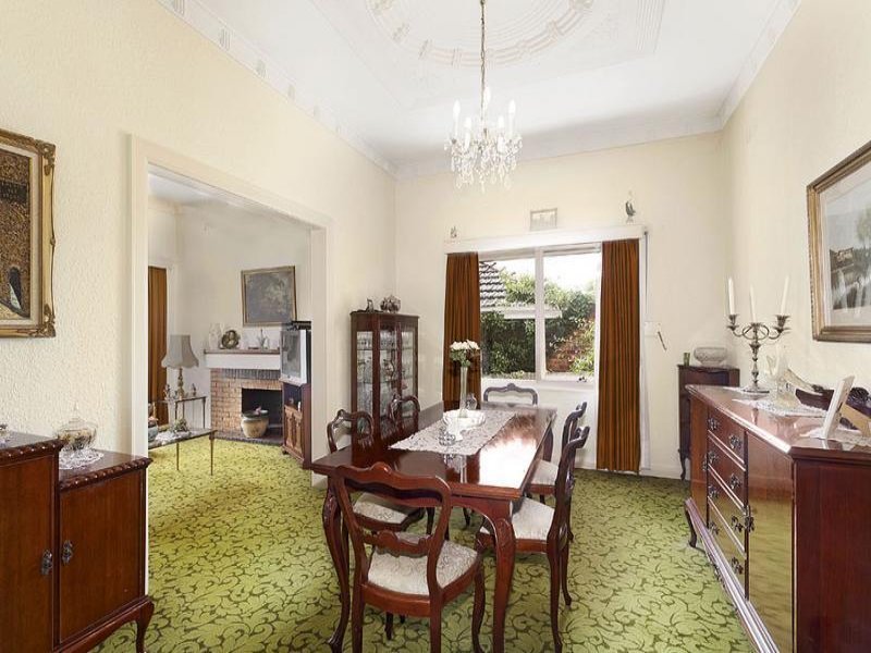 33 Macedon Avenue, Balwyn North image 4