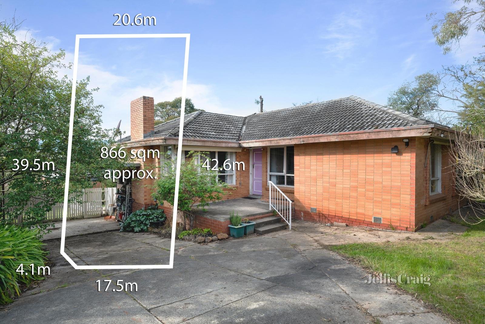 33 Mariana Avenue, Croydon South image 1