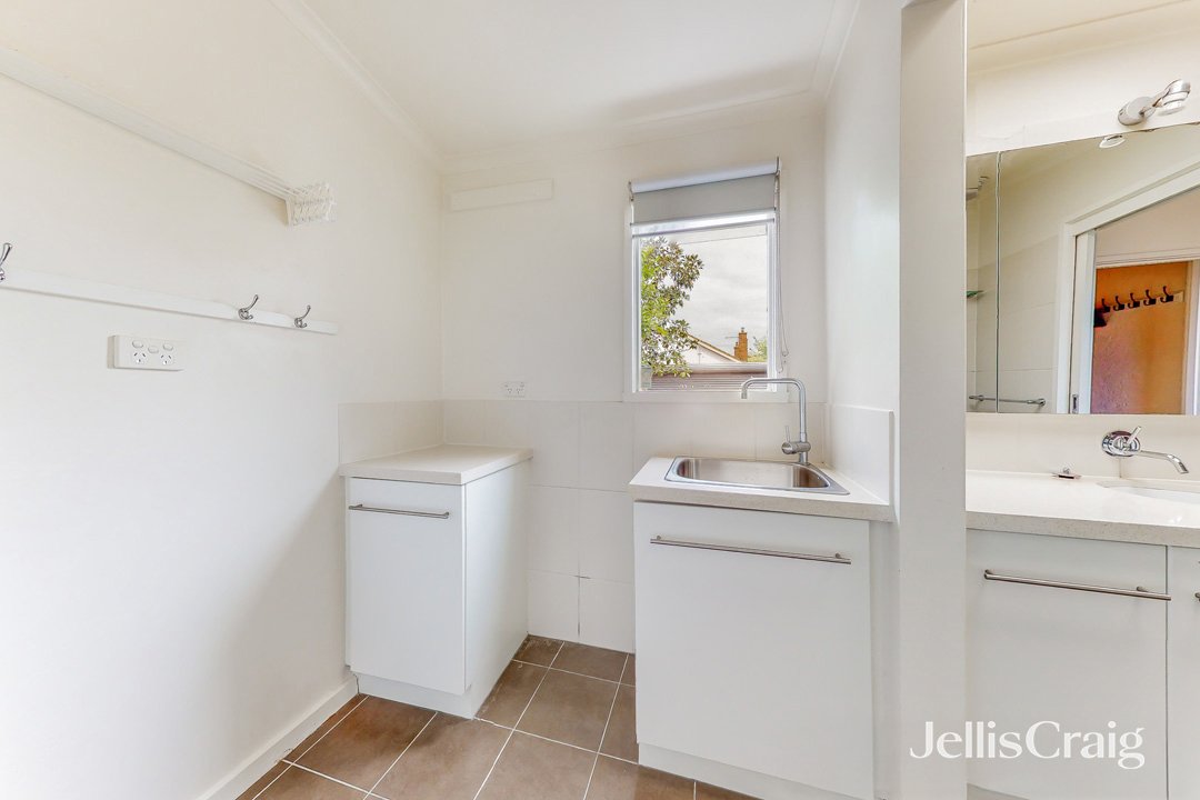 33 Mason Avenue, Elwood image 7