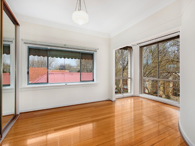 3/3 Meredith Street, Elwood image 4