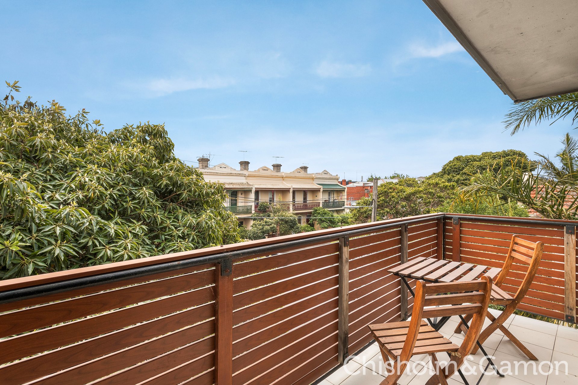 3/3 Milton Street, Elwood image 2