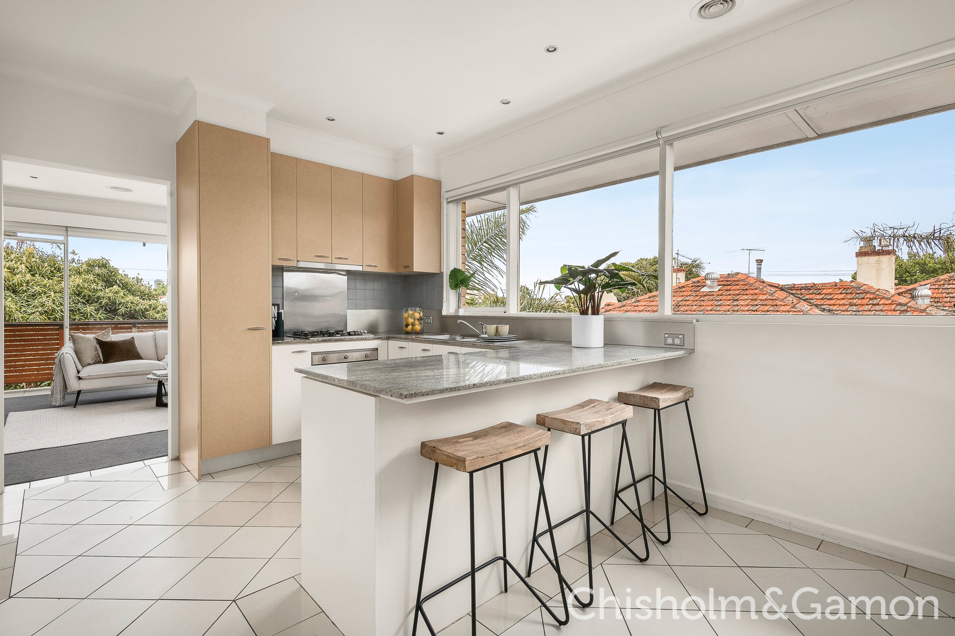 3/3 Milton Street, Elwood image 3