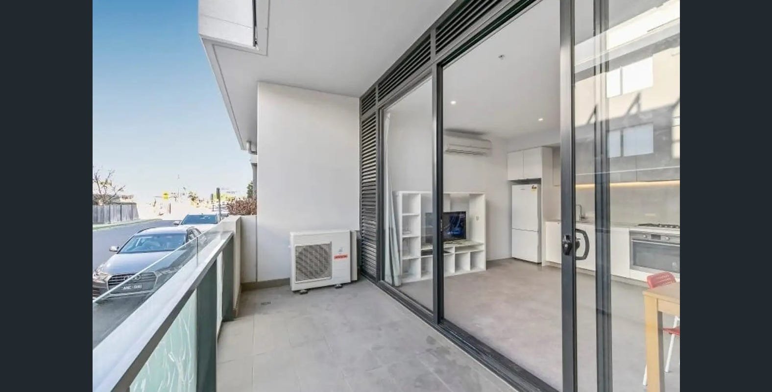 3/3 Morton Avenue, Carnegie image 6