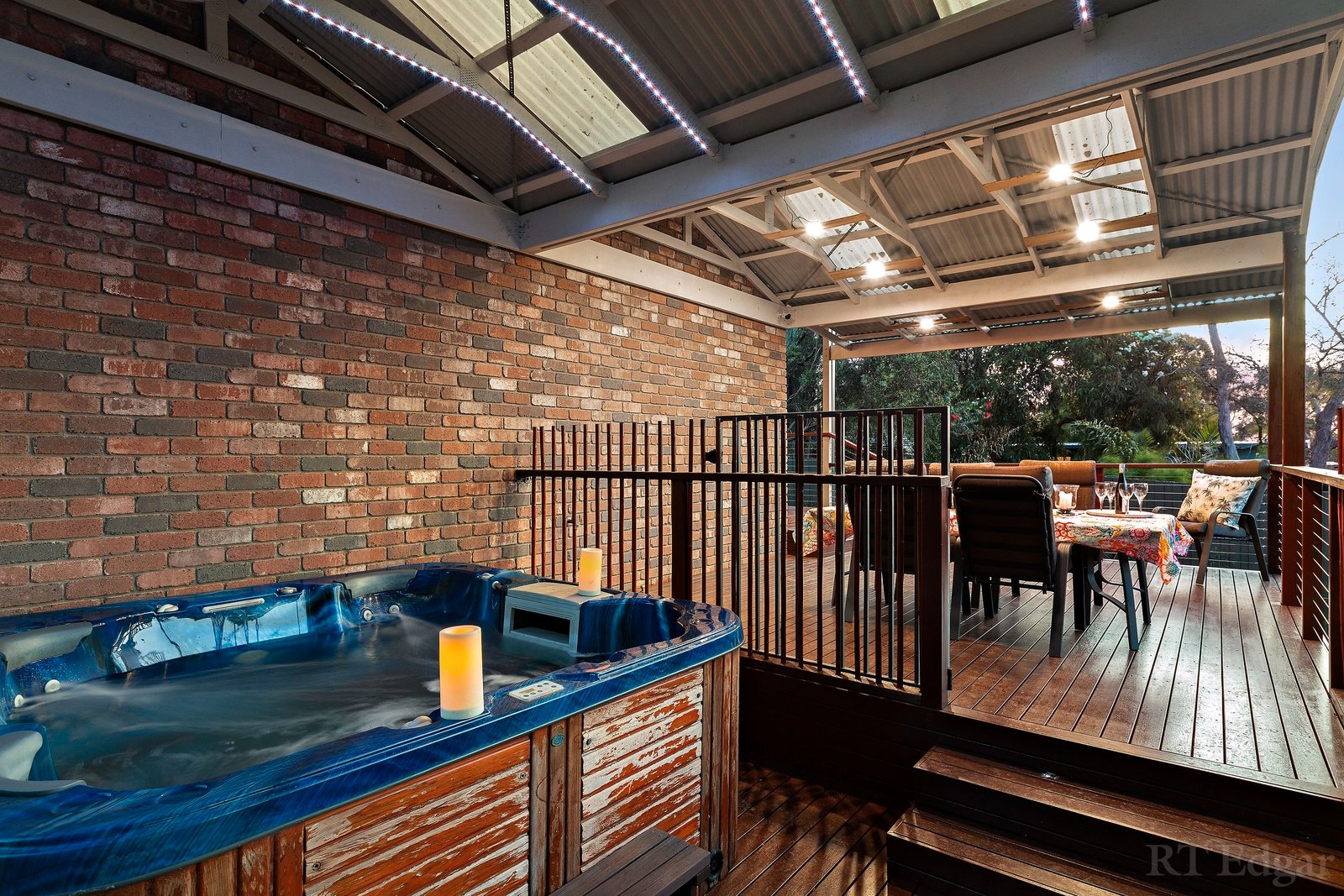 Property Gallery Thumbnail 9