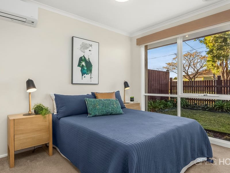 33 Newham Way, Altona Meadows image 6