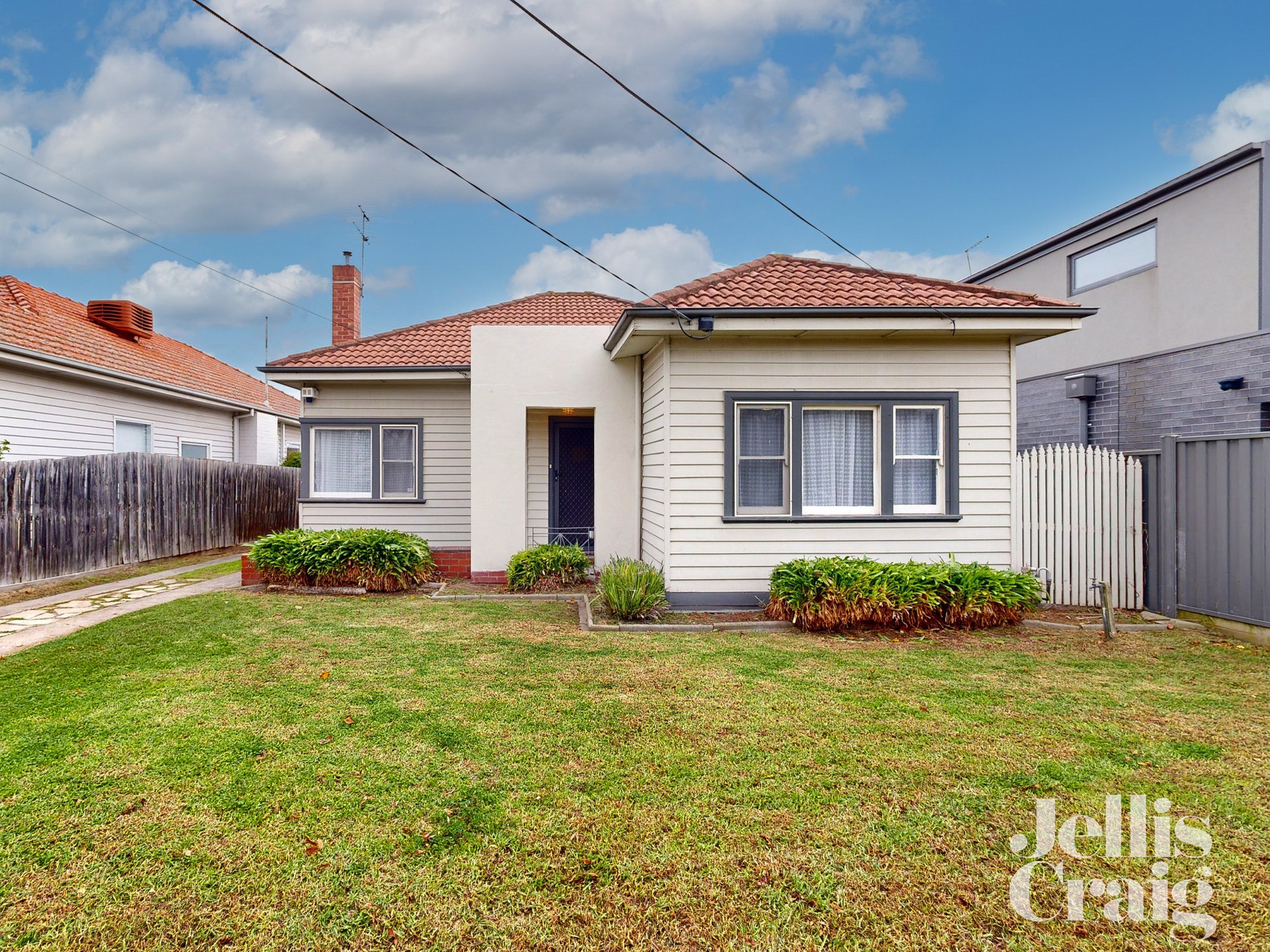33 Nimmo Street, Essendon image 1