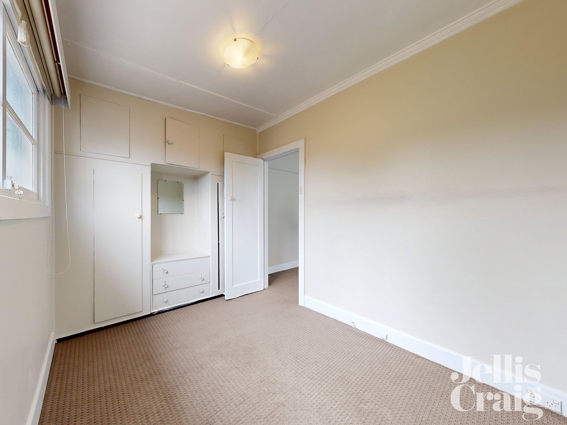 33 Nimmo Street, Essendon image 4