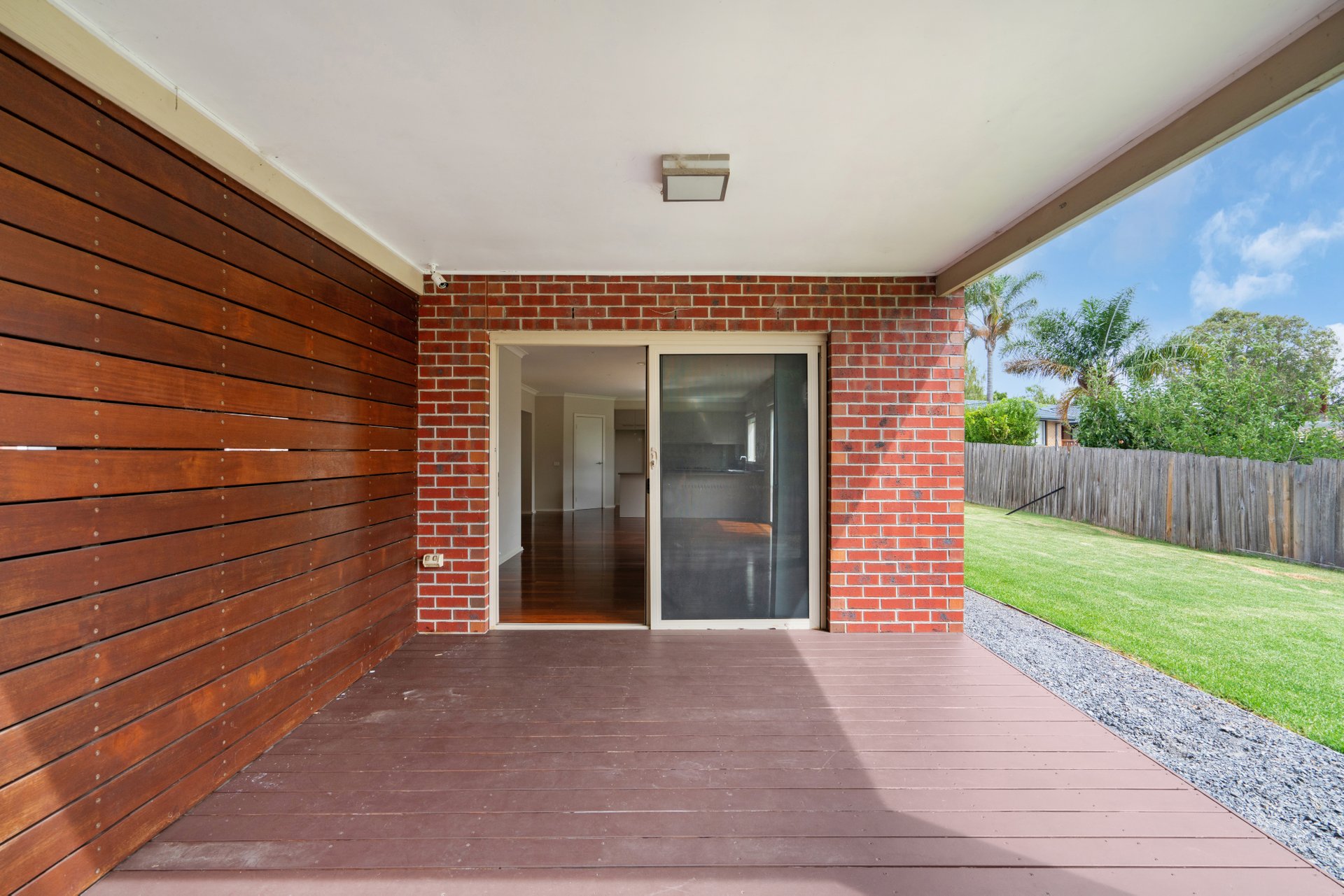 Property Gallery Thumbnail 6