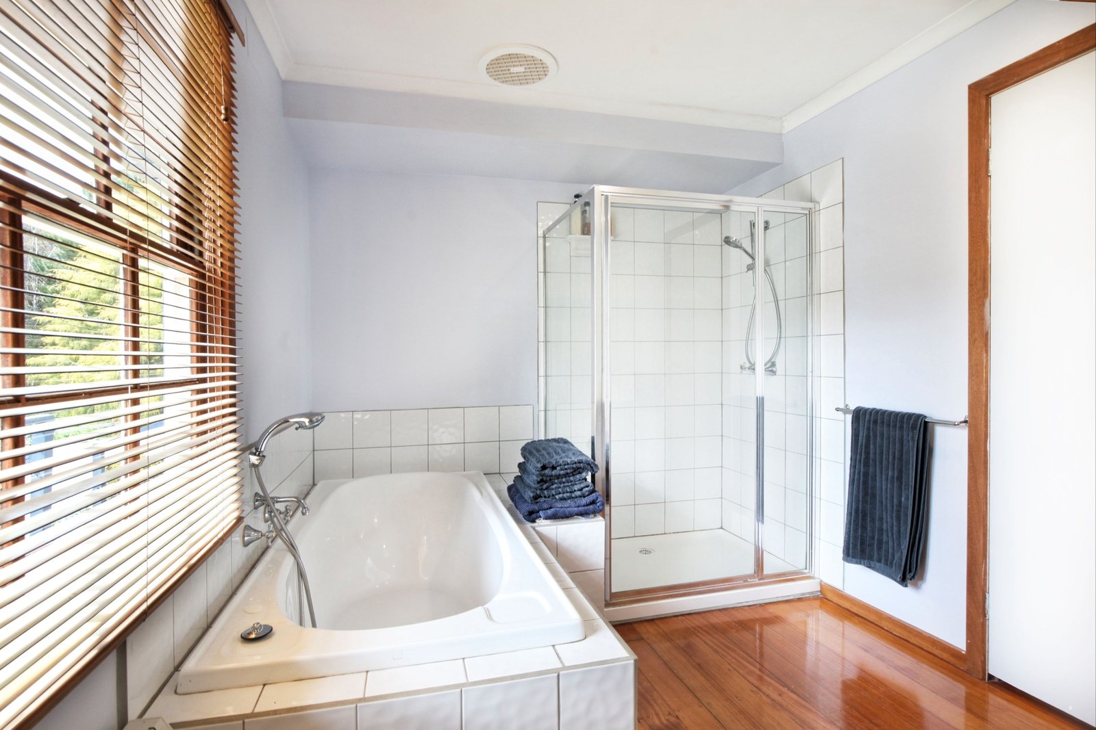 Property Gallery Thumbnail 14