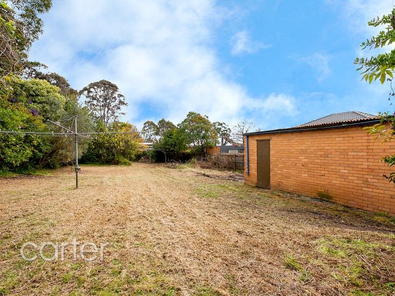 33 Old Lilydale Road, Ringwood East image 8