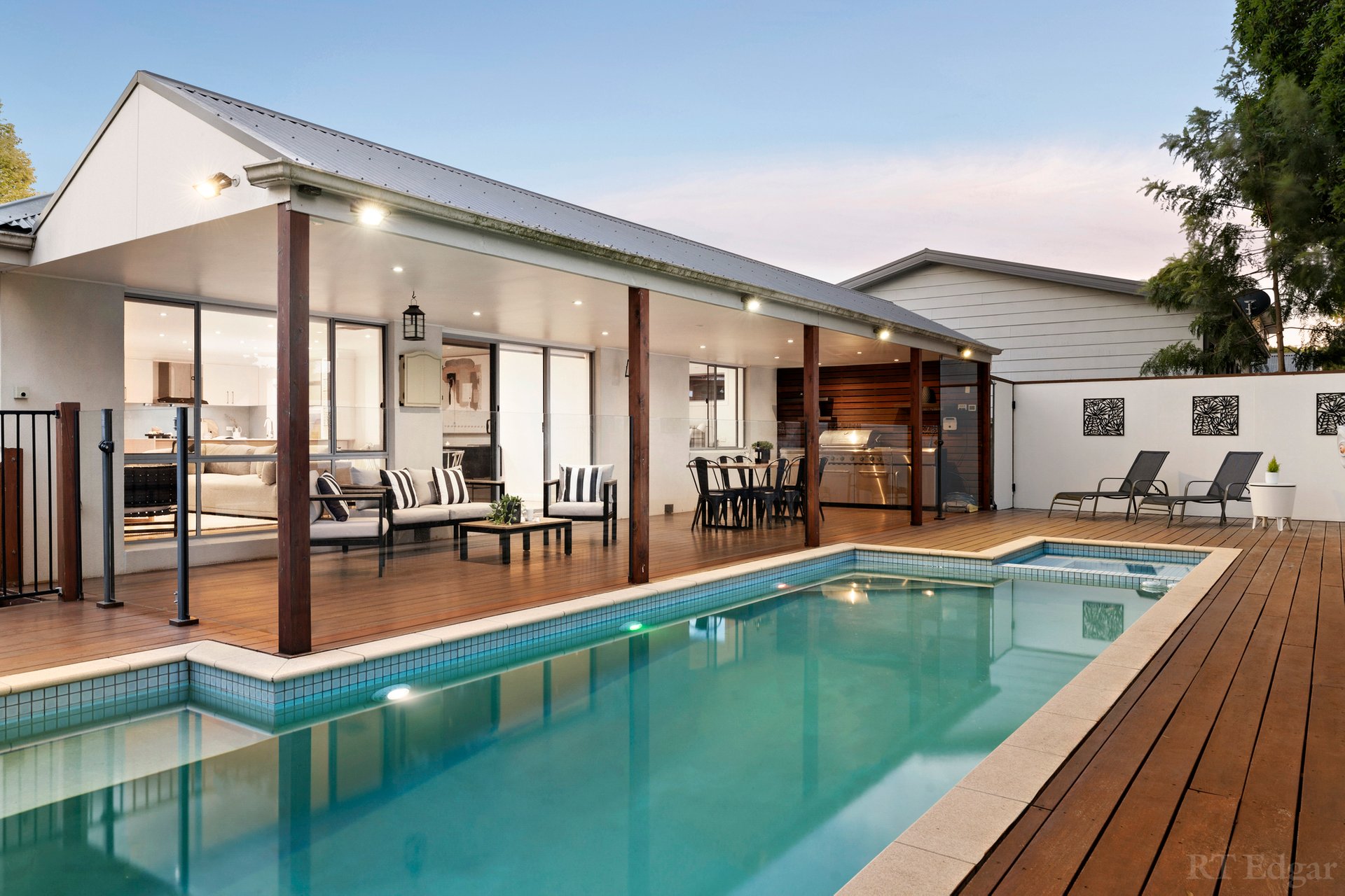 Property Gallery - Main Image