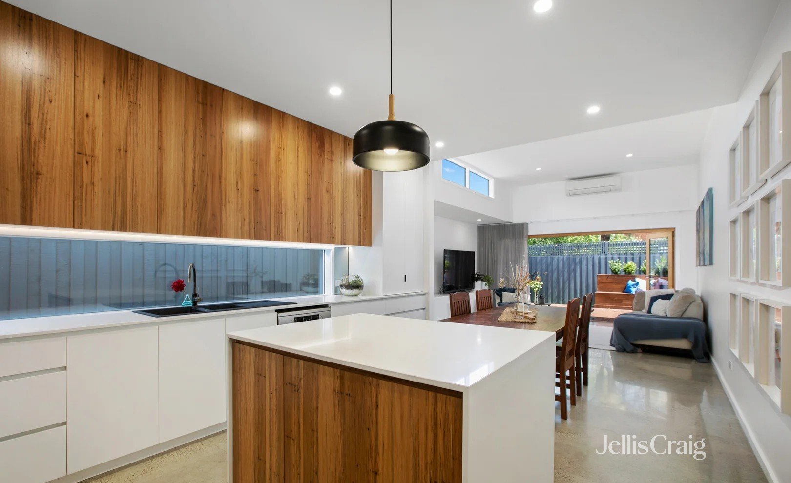 33 Osborne Street, Williamstown image 4
