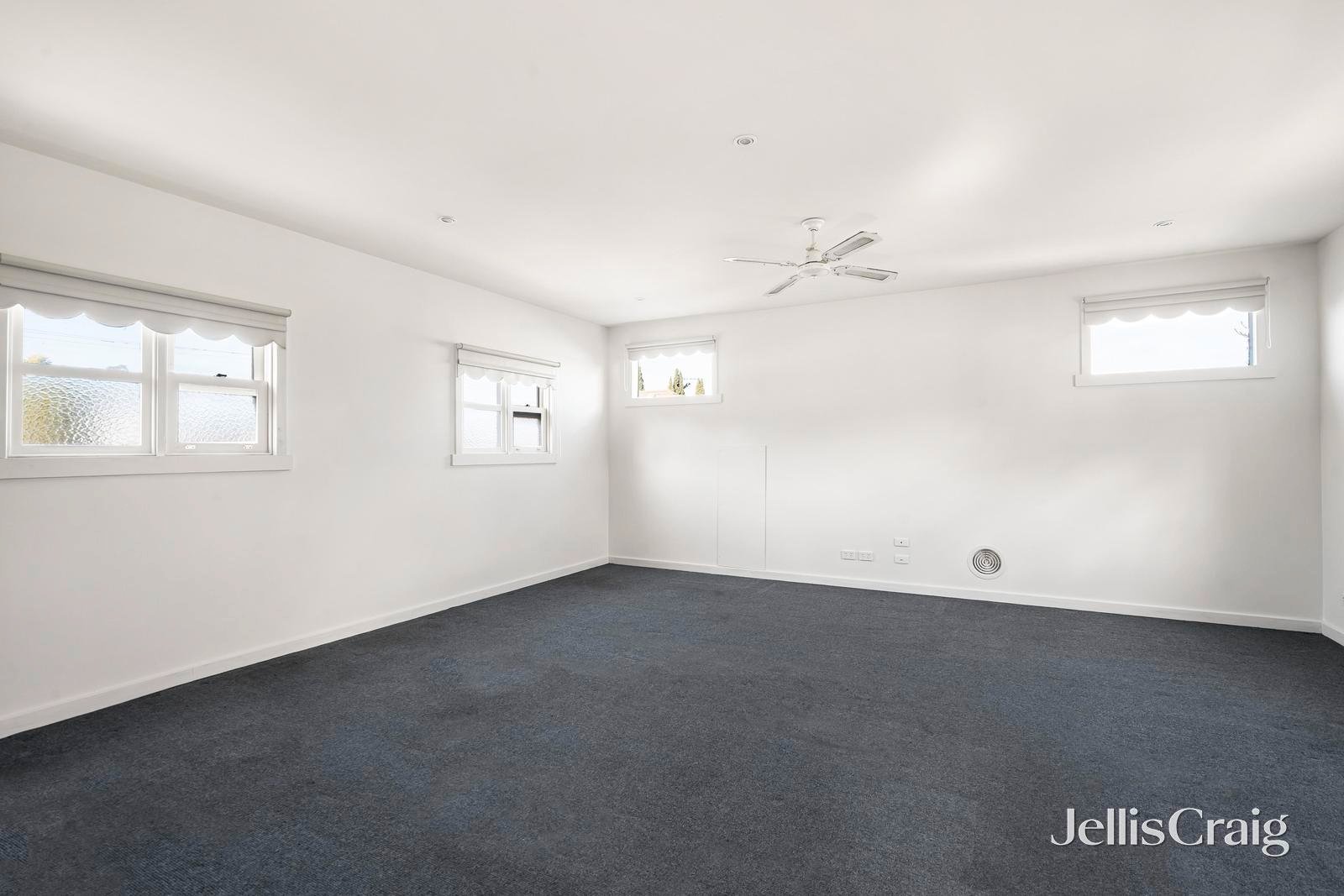 33 Park Crescent, Williamstown North image 12