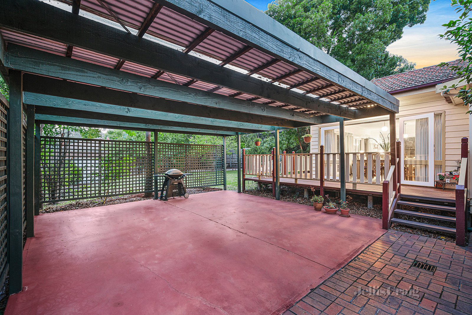 33 Park Road, Surrey Hills image 16