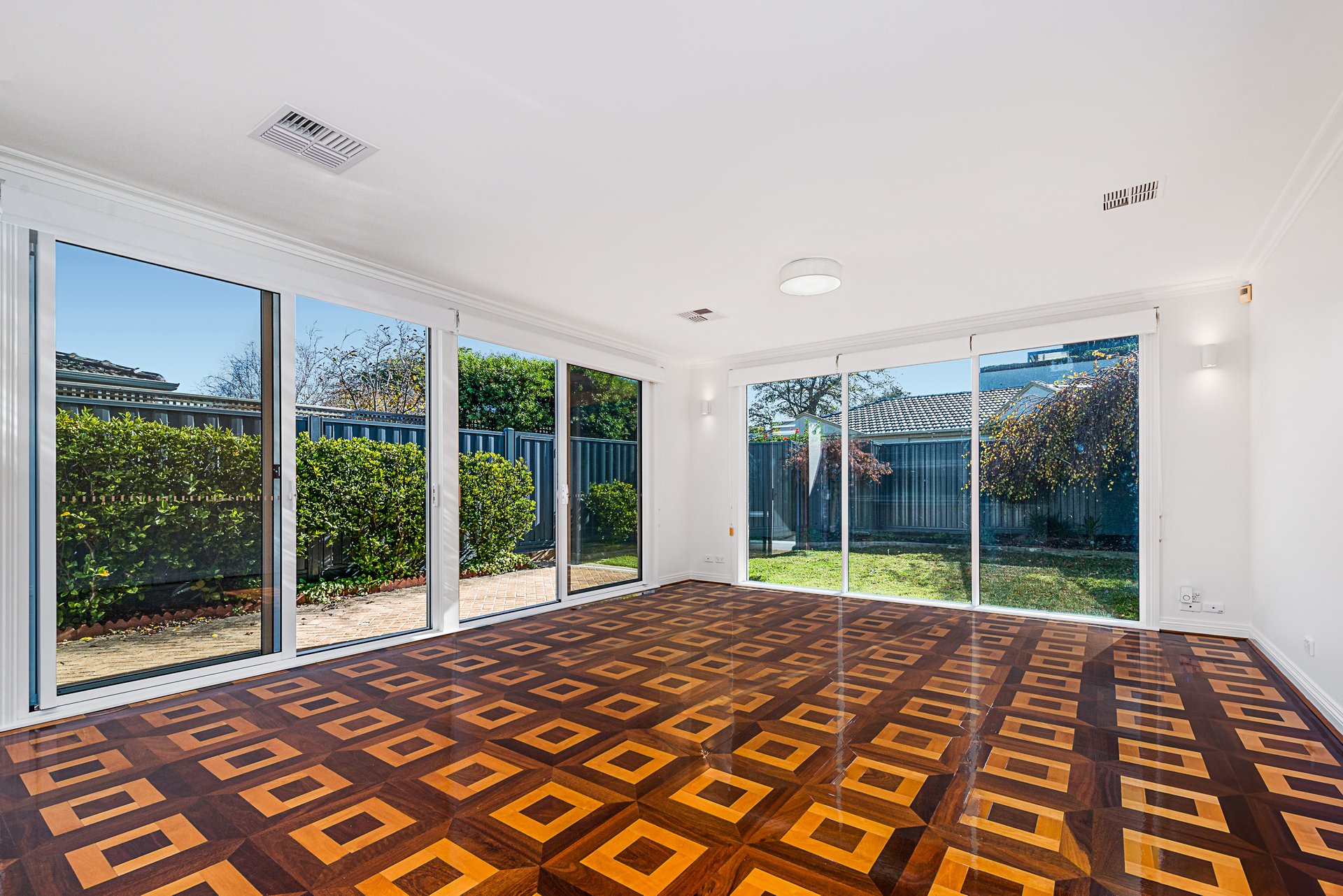 33 Park Street, Brighton image 6