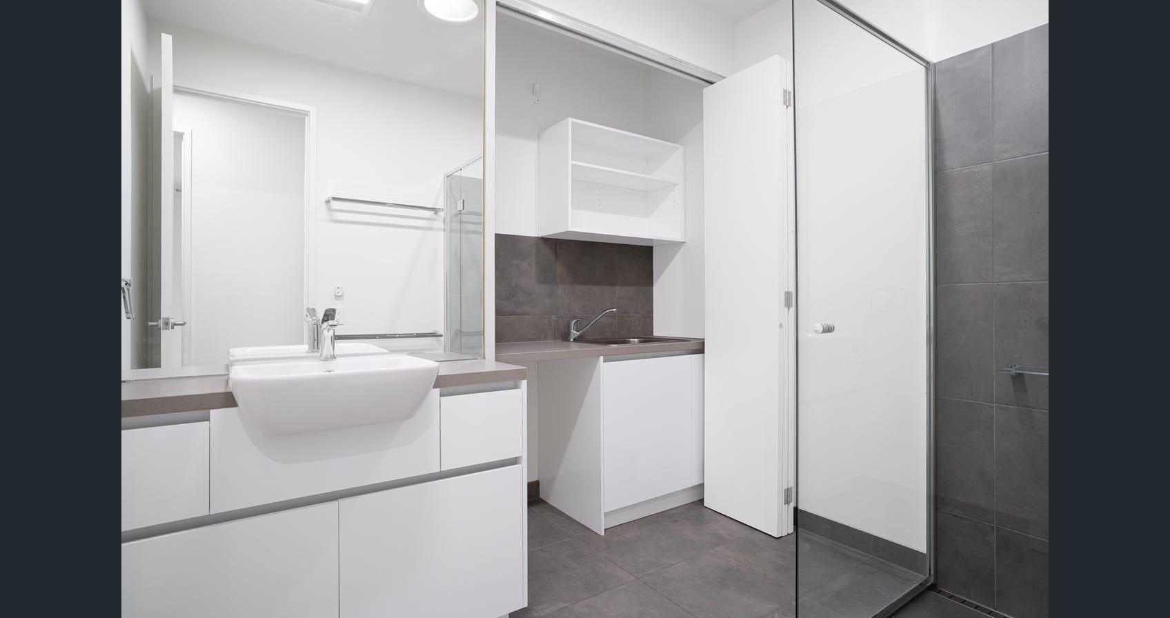 Property Gallery Thumbnail 7
