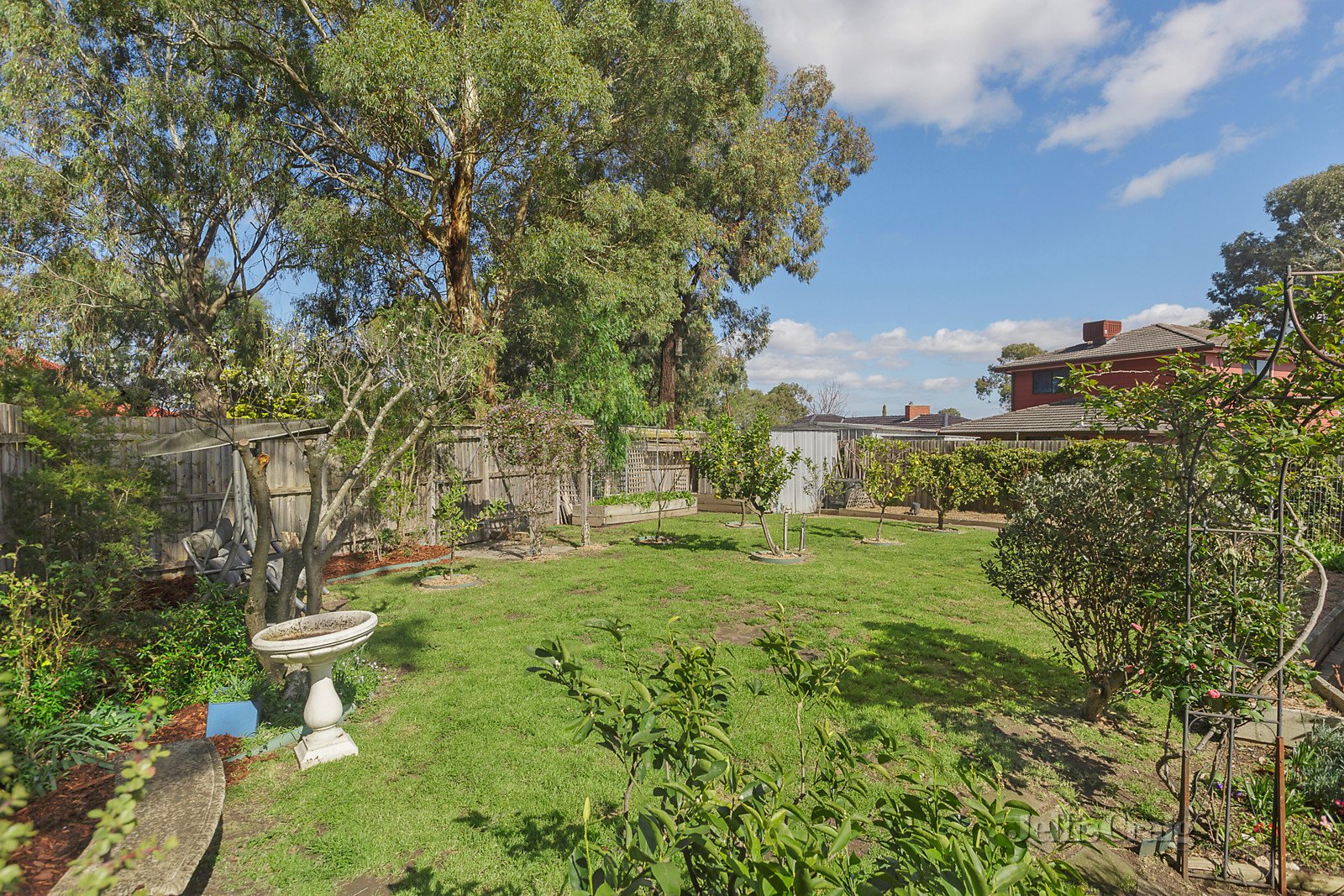 33 Plenty River Drive, Greensborough image 9