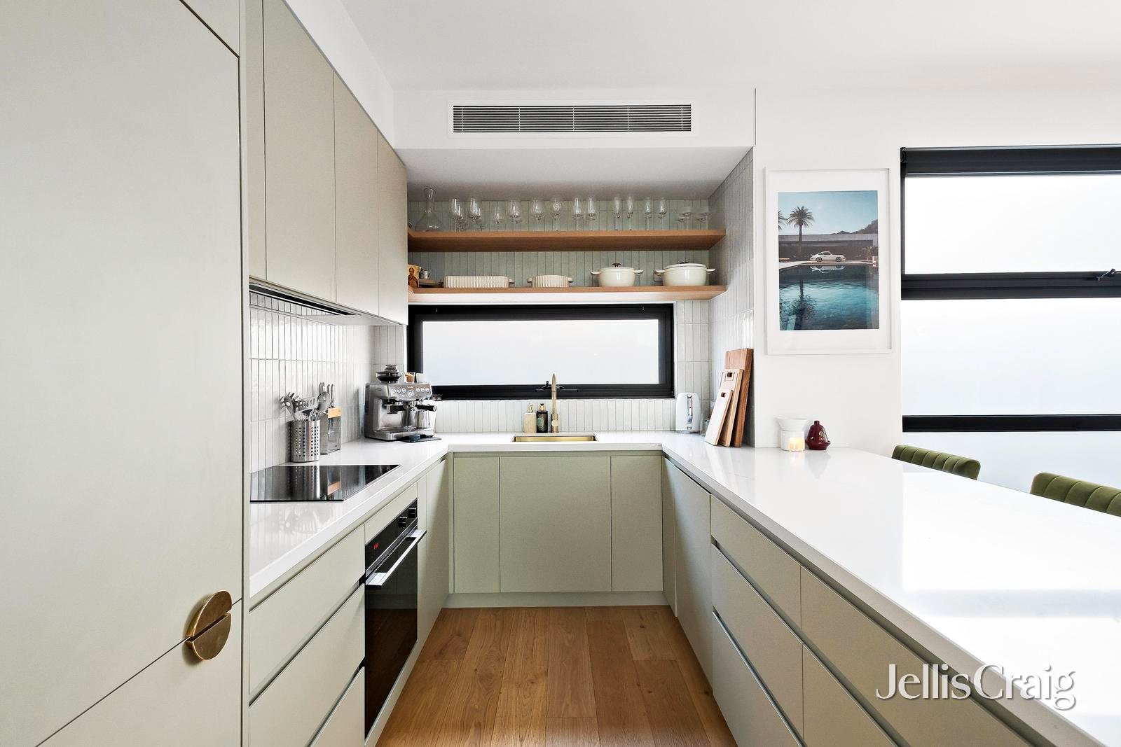 3/3 Rainsford Street, Elwood image 6