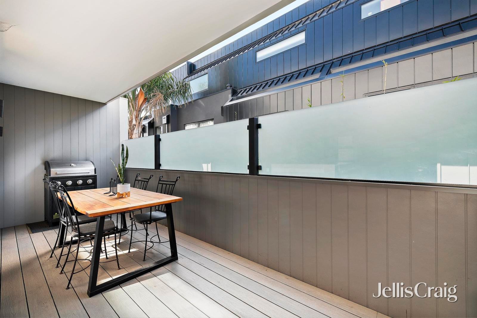 3/3 Rainsford Street, Elwood image 7