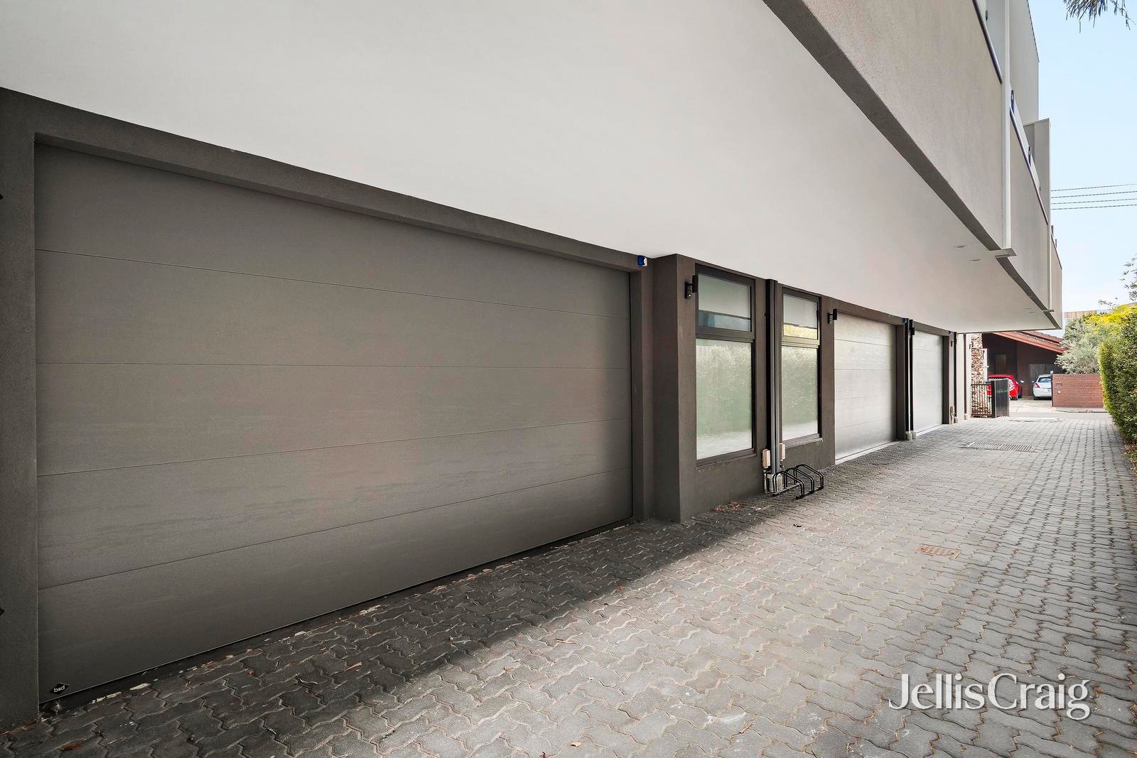 3/3 Rainsford Street, Elwood image 15