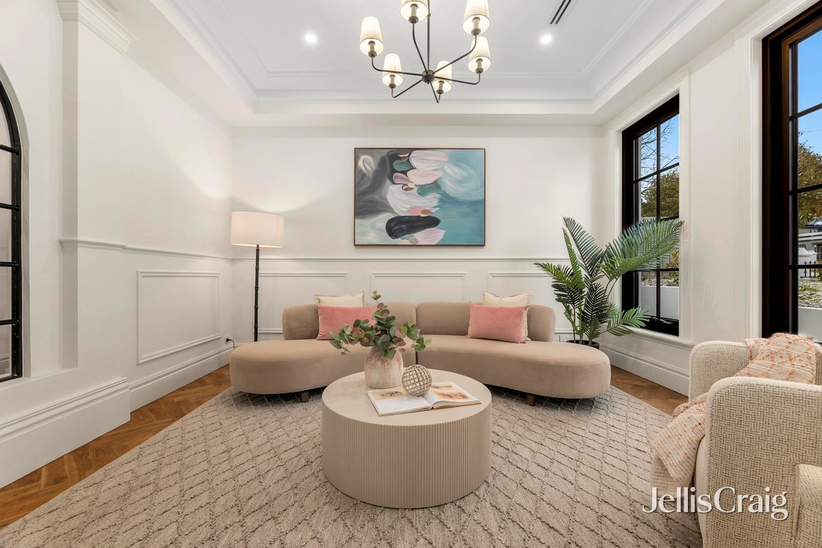 33 Ralton Avenue, Glen&nbsp;Waverley image 3