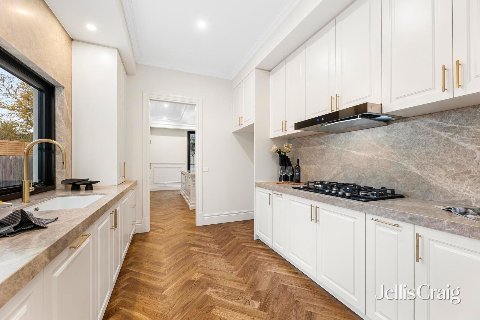 33 Ralton Avenue, Glen&nbsp;Waverley image 13