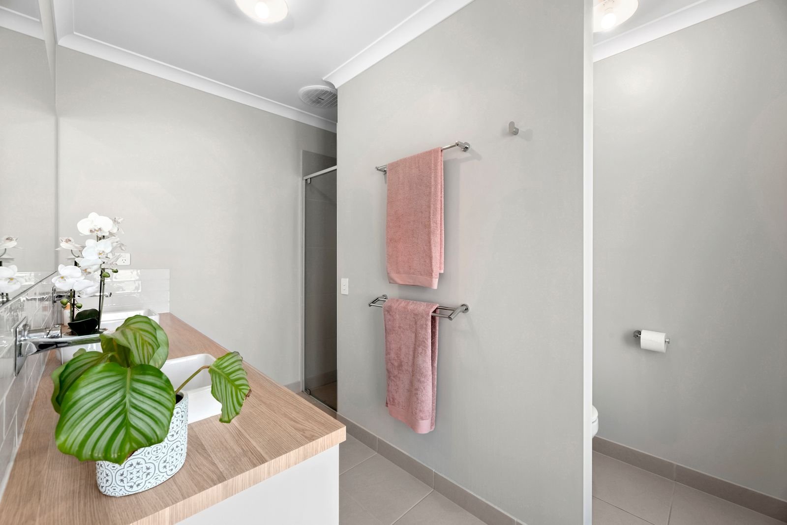 Property Gallery Thumbnail 8