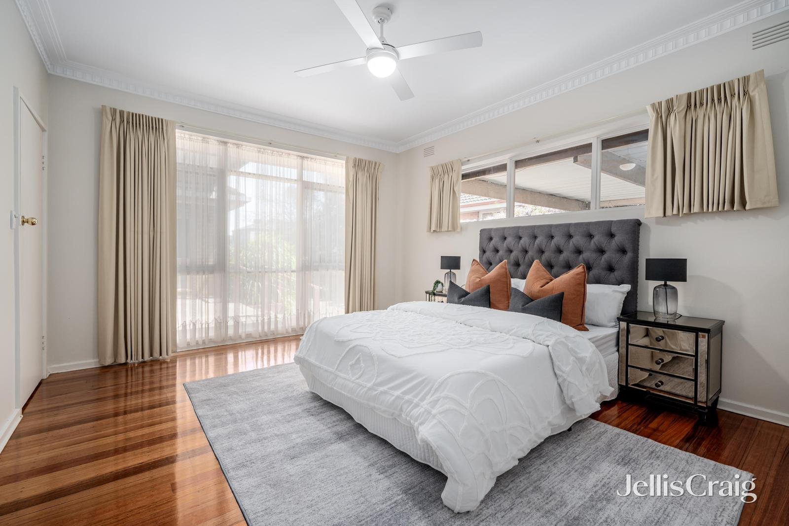 33 Samuel Road, Blackburn South image 5